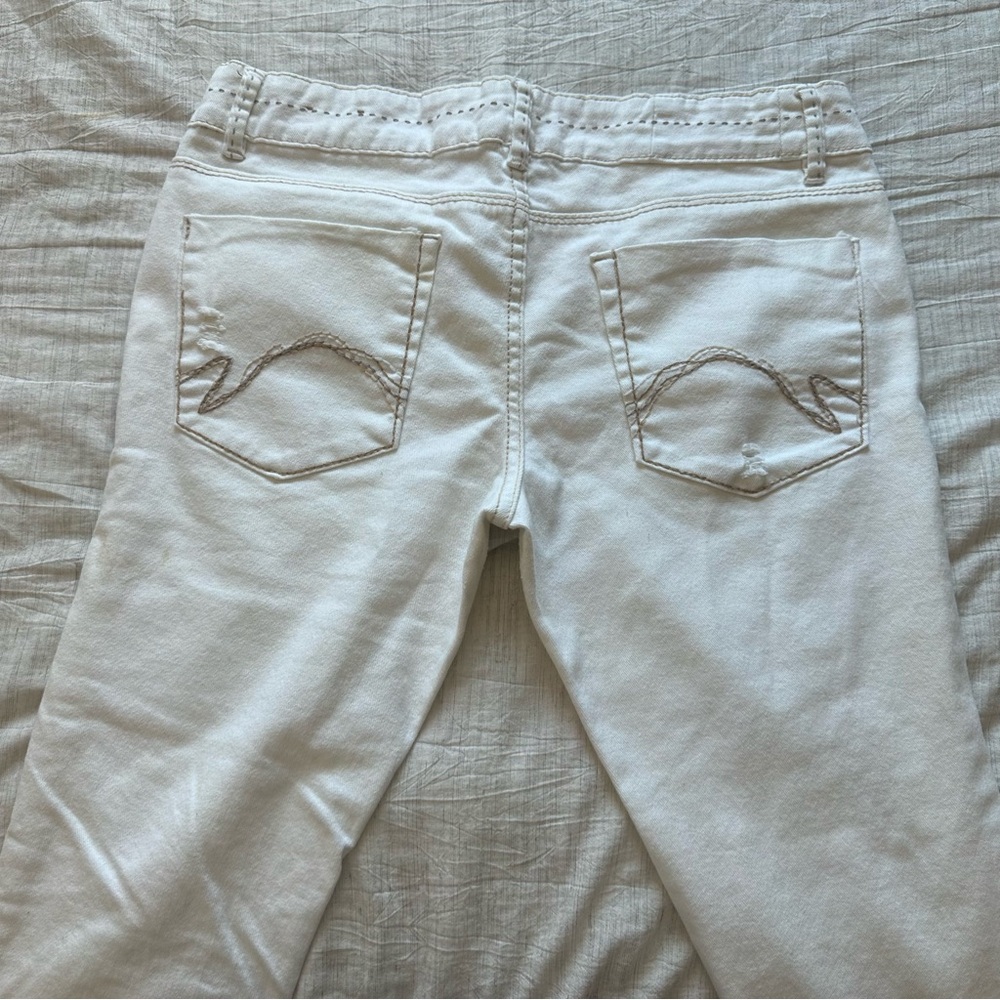 Mudd White Distressed Jeans Women's Capris Size 13 - Picture 6 of 6